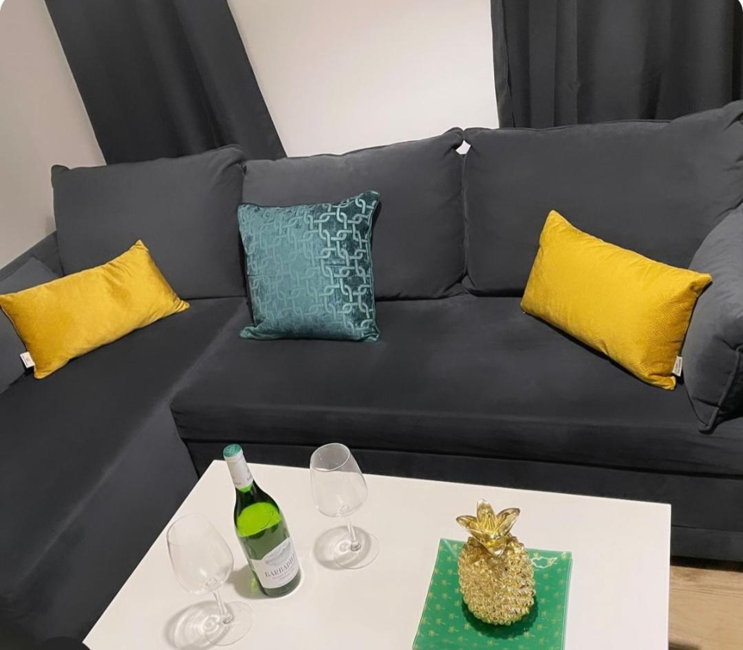 Home Suites Center Granada 2 Экстерьер фото