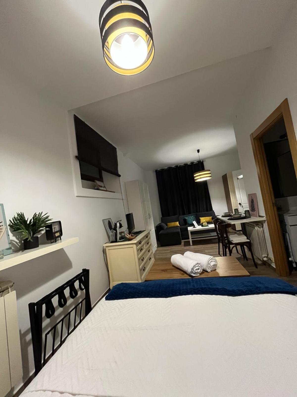 Home Suites Center Granada 2 Экстерьер фото